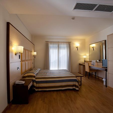 Virgilio Grand Hotel Sperlonga Esterno foto