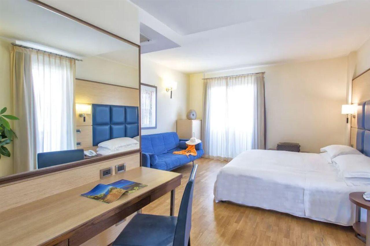 Virgilio Grand Hotel Sperlonga Esterno foto
