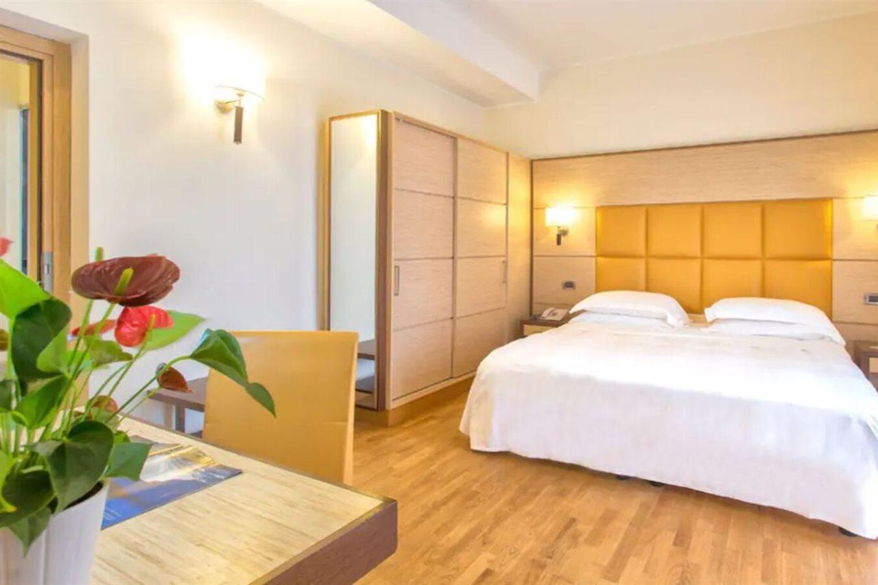 Virgilio Grand Hotel Sperlonga Esterno foto