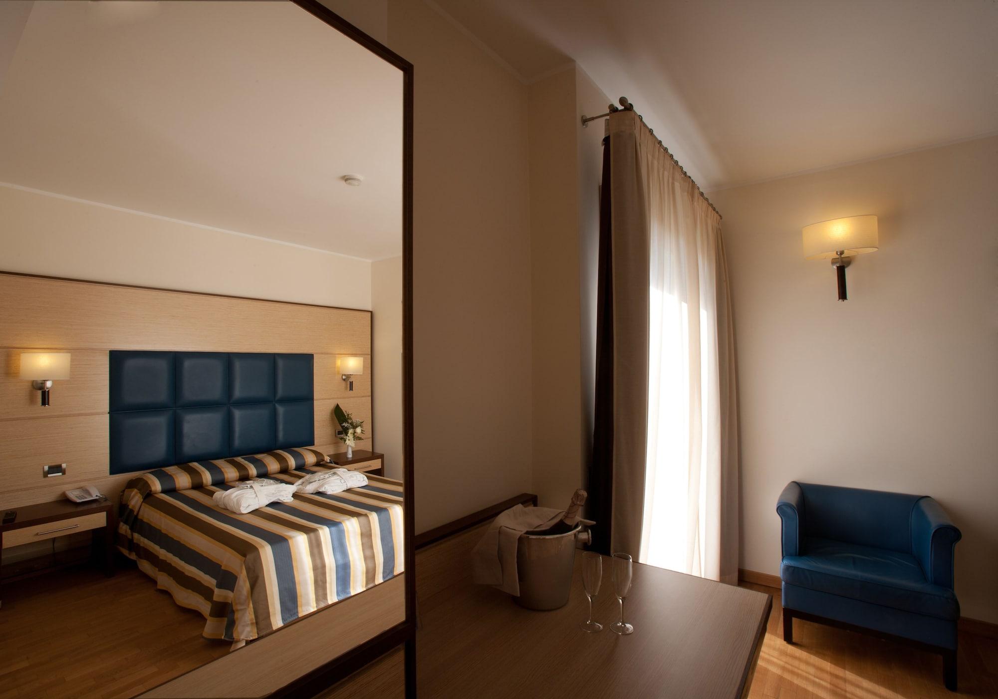 Virgilio Grand Hotel Sperlonga Esterno foto