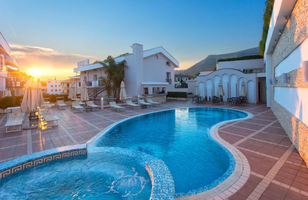 Virgilio Grand Hotel Sperlonga Esterno foto